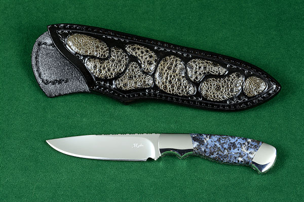 "Zosma" obverse side view in T3 deep cryogenically treated 440C high chromium martensitic stainless steel blade, 304 stainless steel bolsters, Texas Moss Agate gemstone handle, sheath in leather shoulder inlaid with frog skin, nylon stitching