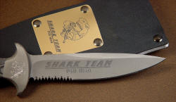 "Macha" blade engraving close up detail. Note also "vampire" rip teeth serrations