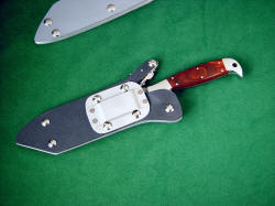 "PJLT" with knife locked in reversible sheath, reversible belt loop set for vertical (traditional) wear