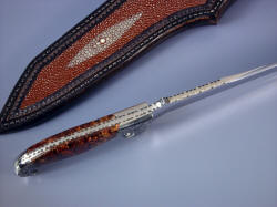 "Phobos" spine filework, edgework details: filework pattern is bold and geometric, matching blade and handle shape.