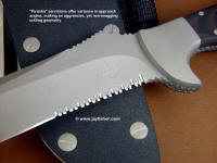"Piranha" serrations feature changing cut angle geometries for a varying yet smooth serrated cut with good trapping
